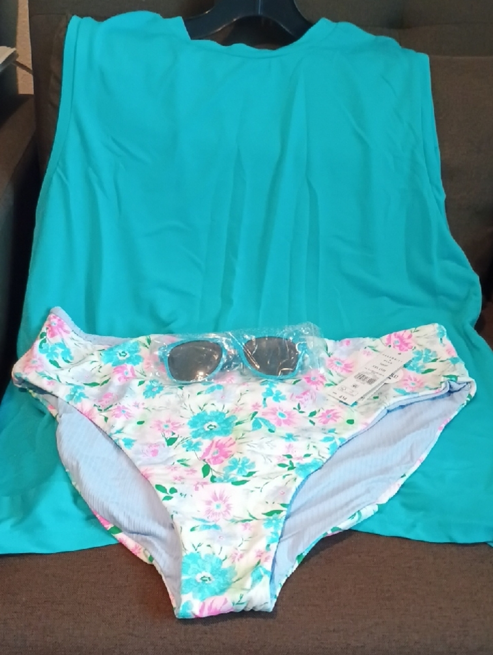 Reversible swim bottom Bundle Nwt